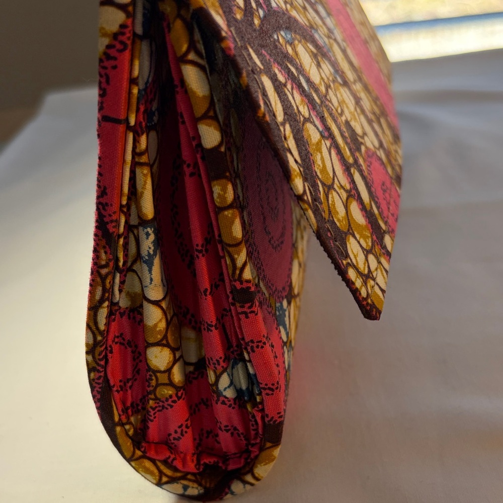 Colorful Patterned Clutch Bag - Picture 4 of 5